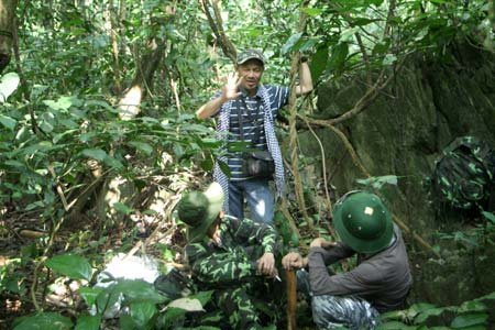 Bí[-]ẩn[-]nghĩa[-]địa[-]heo[-]rừng[-]bạc[-]tỷ[-]giữa[-]đại[-]ngàn