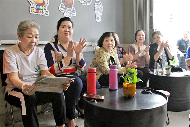 mô[-]hình[-]“kinh[-]doanh[-]xanh”[-]có[-]tính[-]bền[-]vững[-]đã[-]ra[-]đời