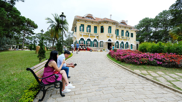 Sai[-]phạm[-]đất[-]đai[-]tại[-]L&acirc;m[-]Đồng:[-]Kiến[-]nghị[-]kiểm[-]điểm[-]chủ[-]tịch[-]tỉnh