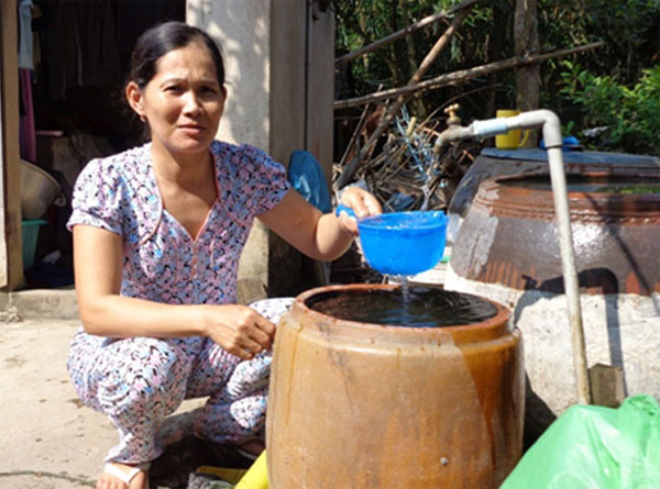 [-]Nhiều[-]hộ[-]dân[-]Thành[-]phố[-]Hồ[-]Chí[-]Minh[-]“chê”[-]nước[-]sạch[-]