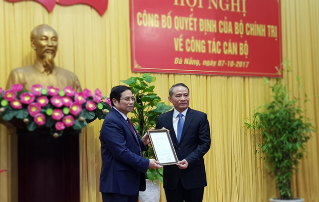 “Lẽ[-]ra[-]ông[-]Nguyễn[-]Xuân[-]Anh[-]nên[-]từ[-]chức[-]trước[-]và[-]xin[-]lỗi[-]nhân[-]dân”