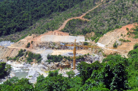 Vụ[-]sập[-]hầm[-]thuỷ[-]điện:[-]Dừng[-]thi[-]công[-]để[-]điều[-]tra[-]nguyên[-]nhân