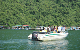 Vịnh[-]Hạ[-]Long.