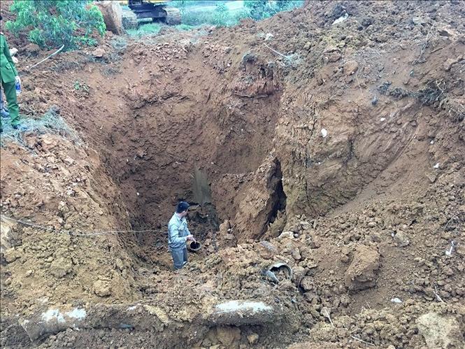 Ph&aacute;t[-]hiện[-]C&ocirc;ng[-]ty[-]Cổ[-]phần[-]chế[-]biến[-]tinh[-]bột[-]sắn[-]BHL[-]xả[-]thải[-]ra[-]m&ocirc;i[-]trường