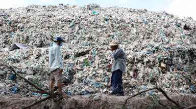 Tây Ninh: Bãi rác quá tải, gây ô nhiễm môi trường
