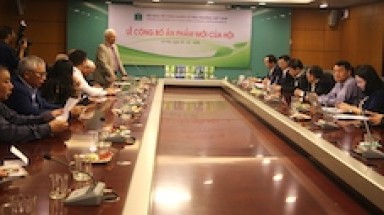 Sách của VACNE: Môi trường và phát triển trong bối cảnh biến đổi khí hậu (BĐKH)